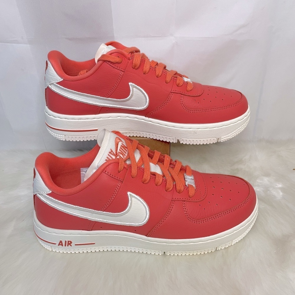 New Women’s Nike Air Force 1 Dance  size 8 Sneakers